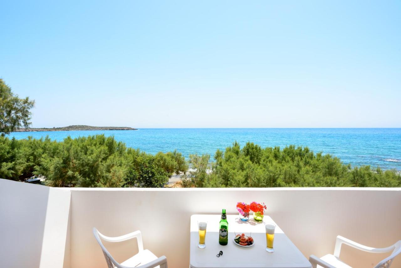 Taverna Akrogiali Loutro Esterno foto